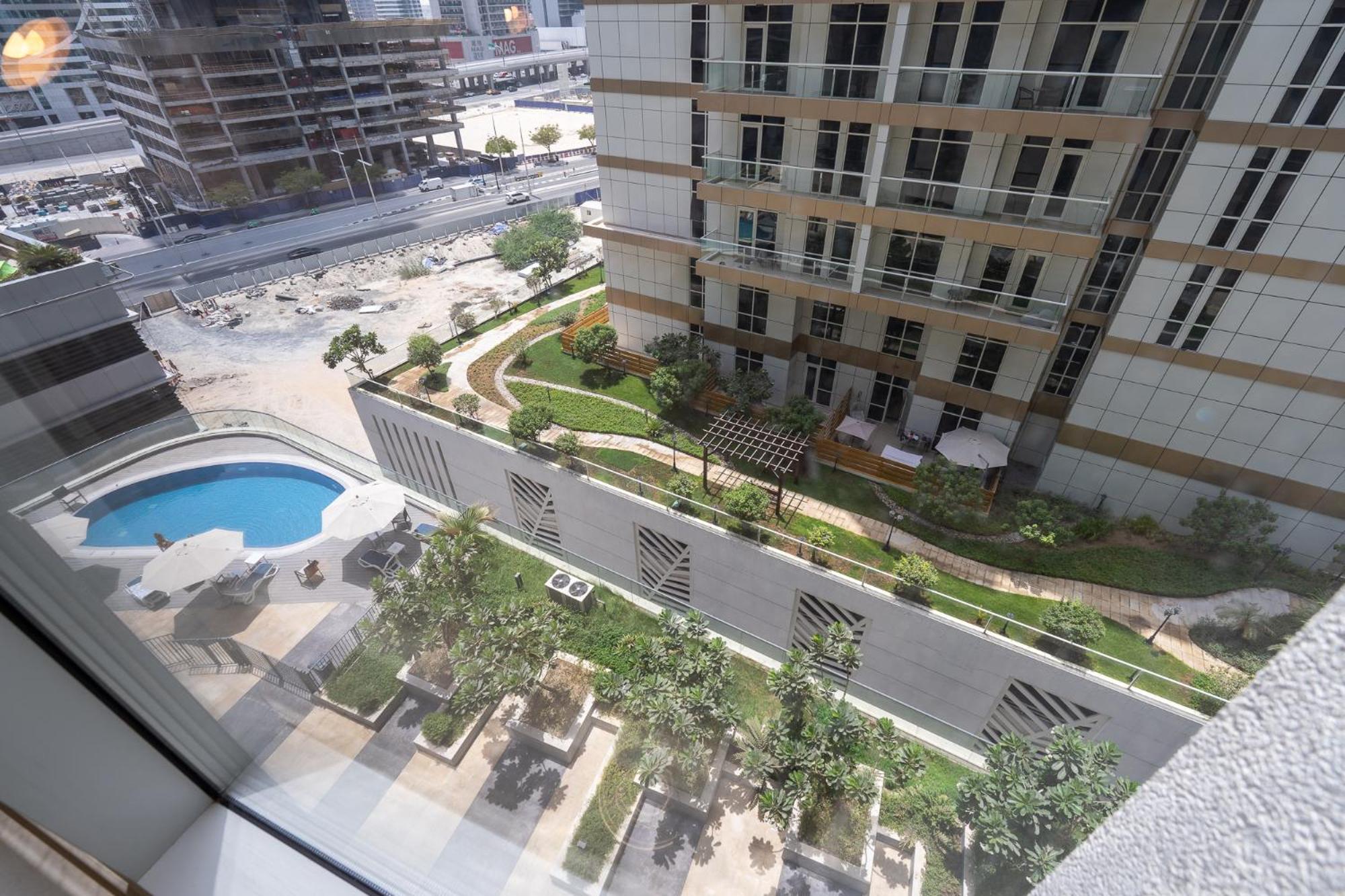 Heaven Crest Vacation Homes Downtown - Studio And 1 Bedroom Suites 2 Minute Walk To Dubai Mall And Burj Khalifa Exterior foto