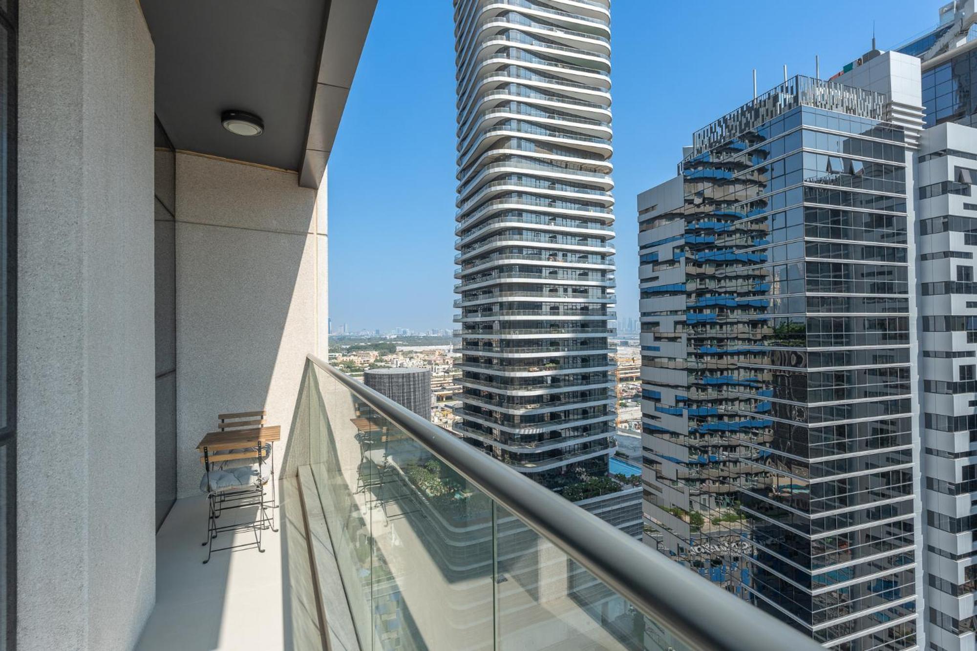Heaven Crest Vacation Homes Downtown - Studio And 1 Bedroom Suites 2 Minute Walk To Dubai Mall And Burj Khalifa Exterior foto